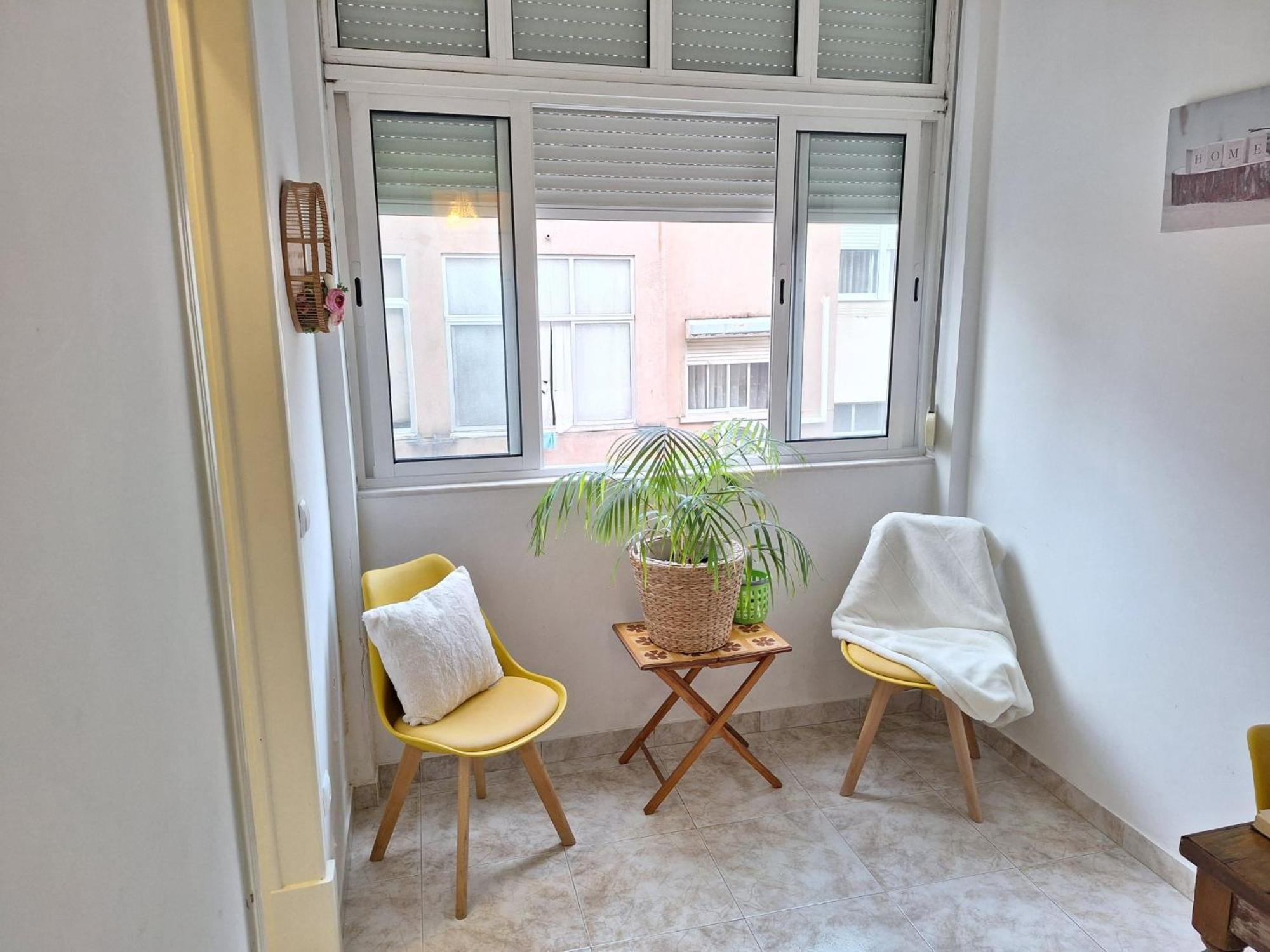 Be Local - Flat With One Bedroom In Moscavide - Lisboa 외부 사진